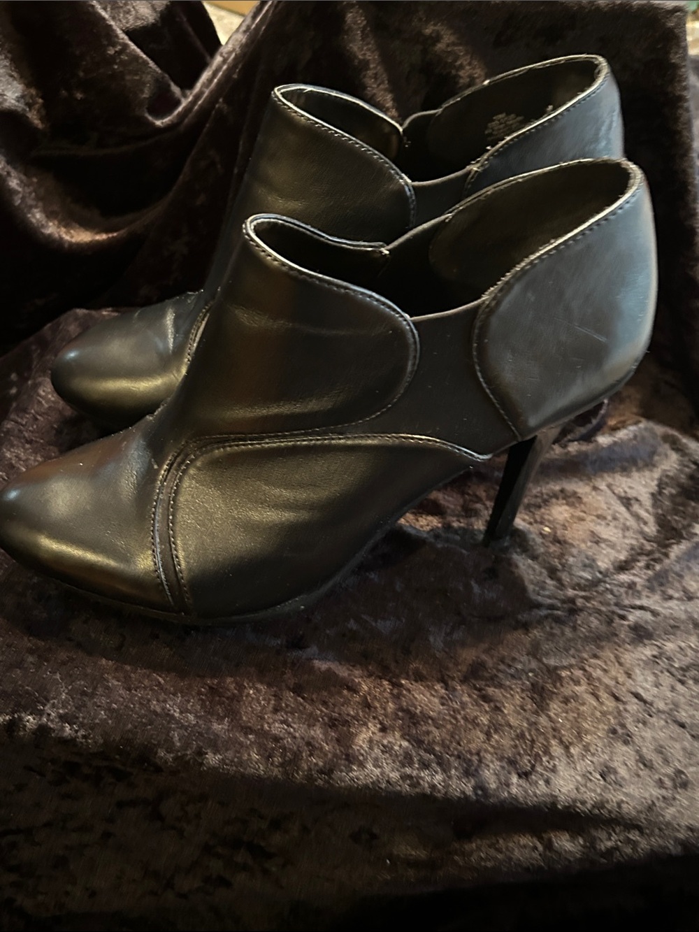 N by Nicole Millet Women’s Black Leather Ankle Booties - Elegant Stiletto Heel.